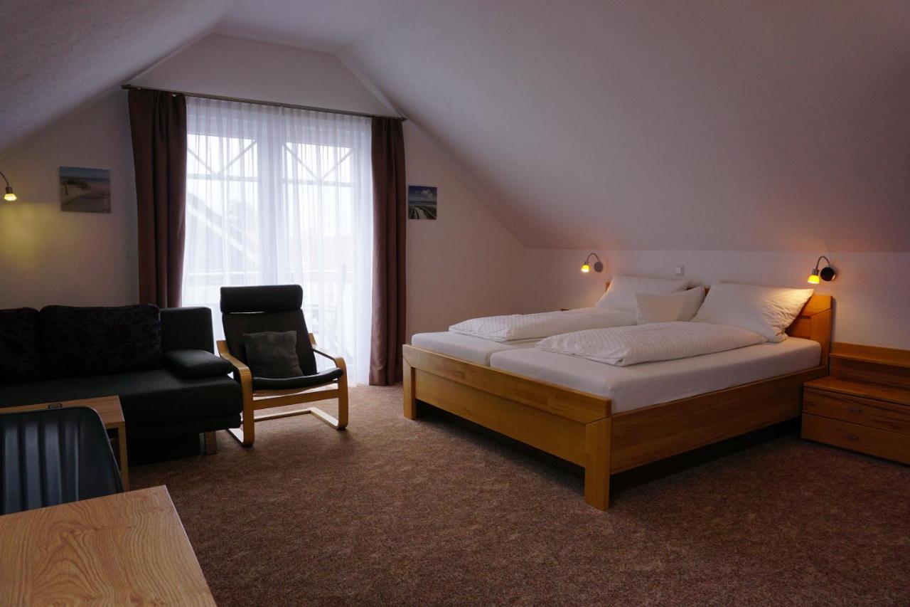 Hotel Pension Julia Norddeich  Dış mekan fotoğraf
